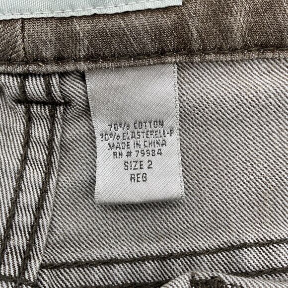 Chico's Platinum Denim Women's Ultimate Fit Slim Leg Jeans Size 2R Pewter Gray - Picture 4 of 10